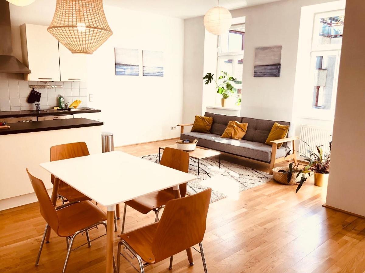 Helle 4 Zimmer Familien-Wohnung Mit Balkon! Schloss Schonbrunn In Gehdistanz Wien Exteriör bild