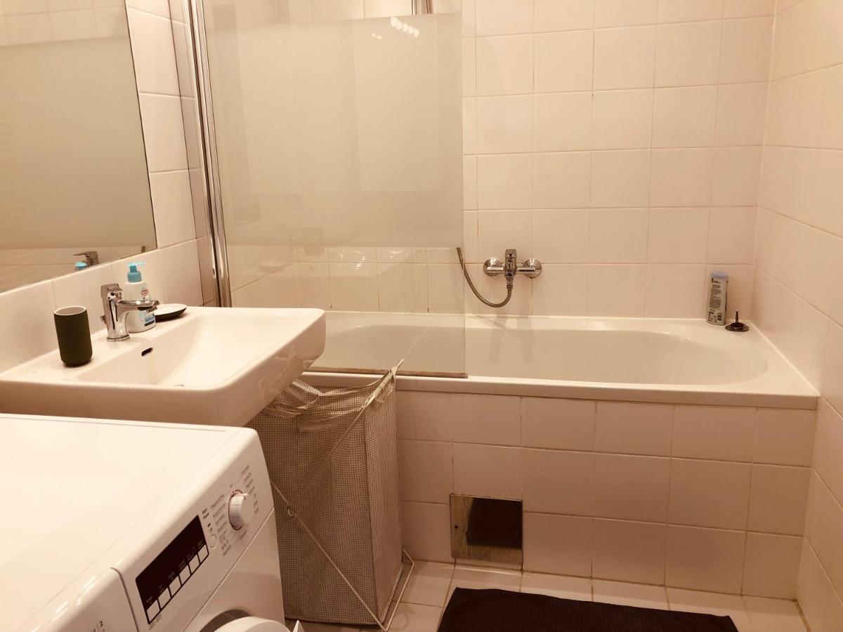 Helle 4 Zimmer Familien-Wohnung Mit Balkon! Schloss Schonbrunn In Gehdistanz Wien Exteriör bild